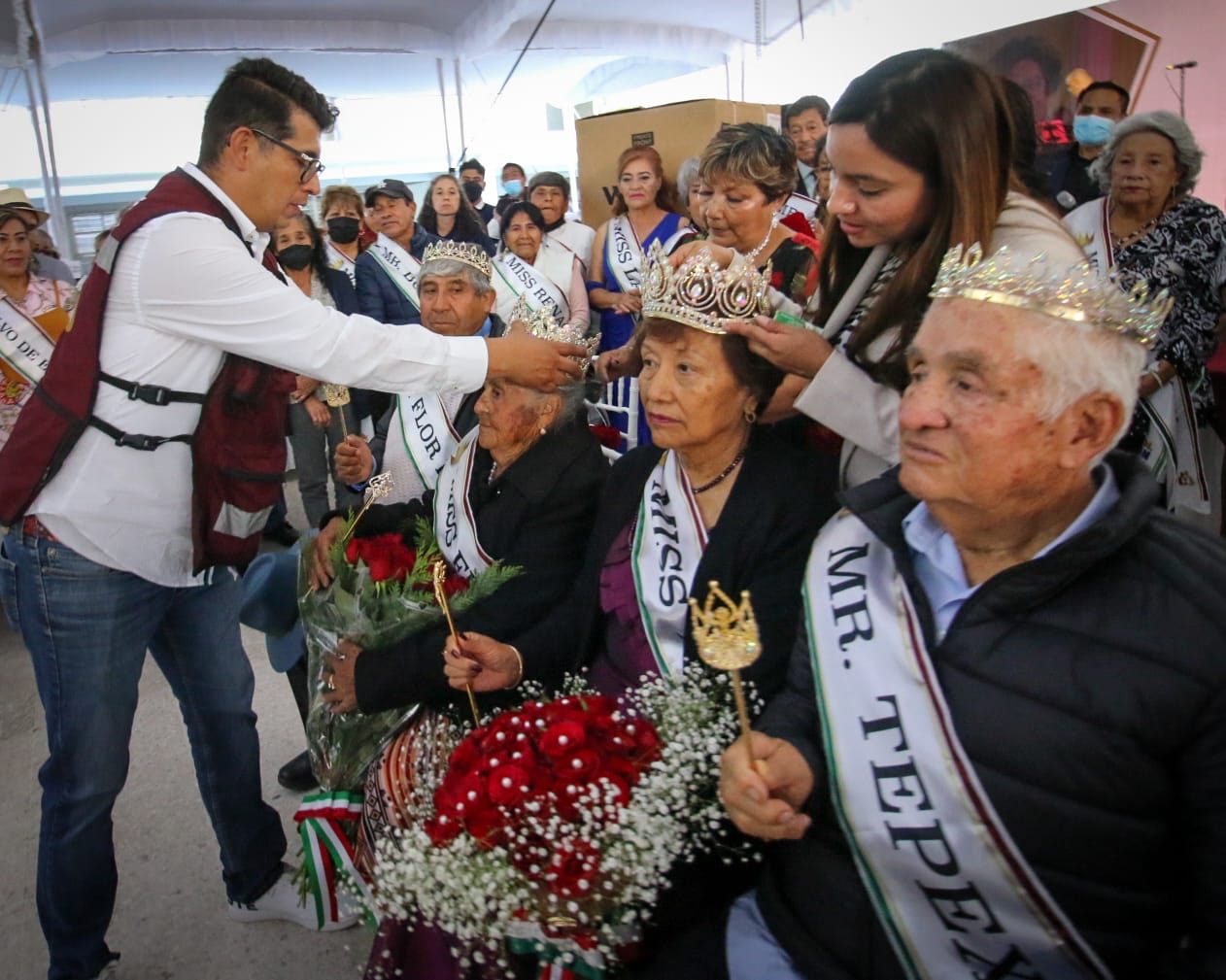 Imagen de A ritmo de danzón, abuelitos de Acolman celebran su día