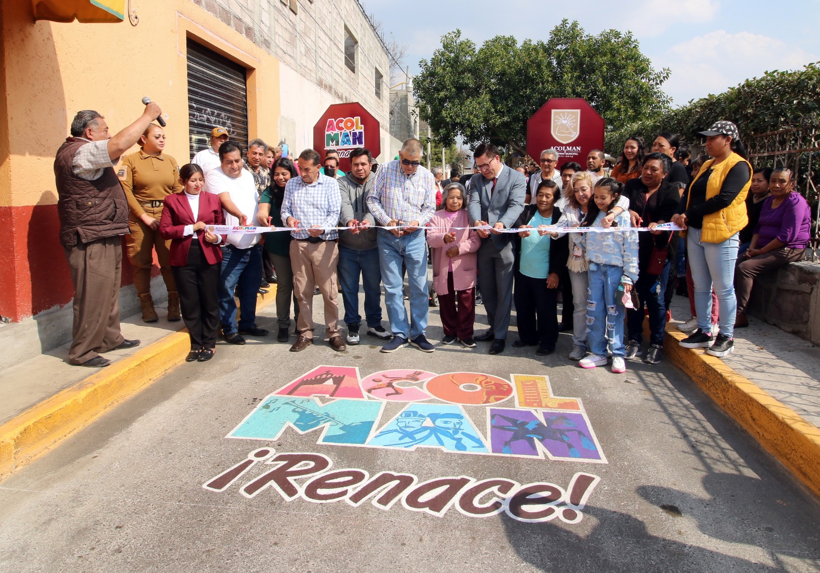 Imagen de Gobierno Municipal de Acolman entrega obras en Totolcingo y Tepexpan