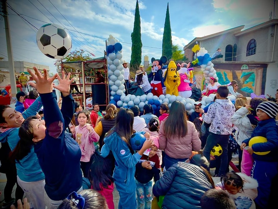 Imagen de Un éxito el segundo desfile de Reyes en Acolman