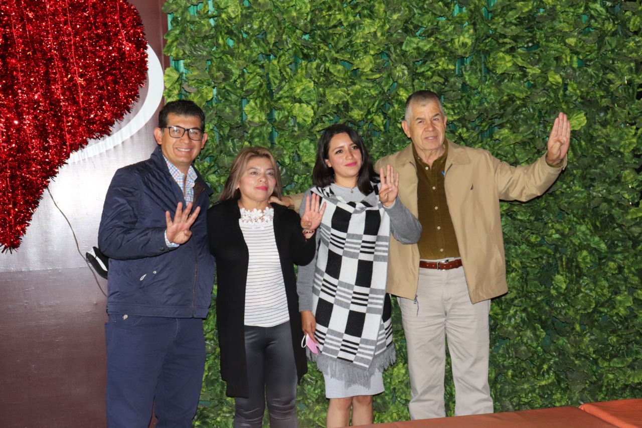 Imagen de Regidora en Acolman deja el PT y se suma a las filas de MORENA